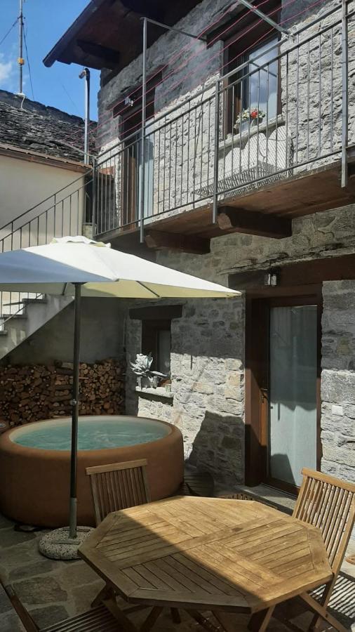 Locanda Del Sasso Rooms Кродо Екстериор снимка